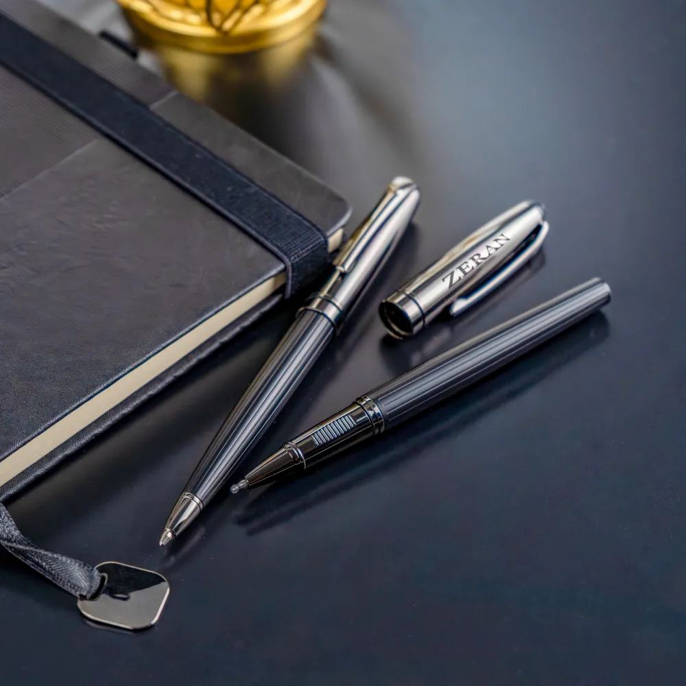 Branding-Black-Metal-Pen-Set-PN63-Sample.webp Black Metal Pen Set with Matte & Glossy Finish in PU Leather Box - Image 2